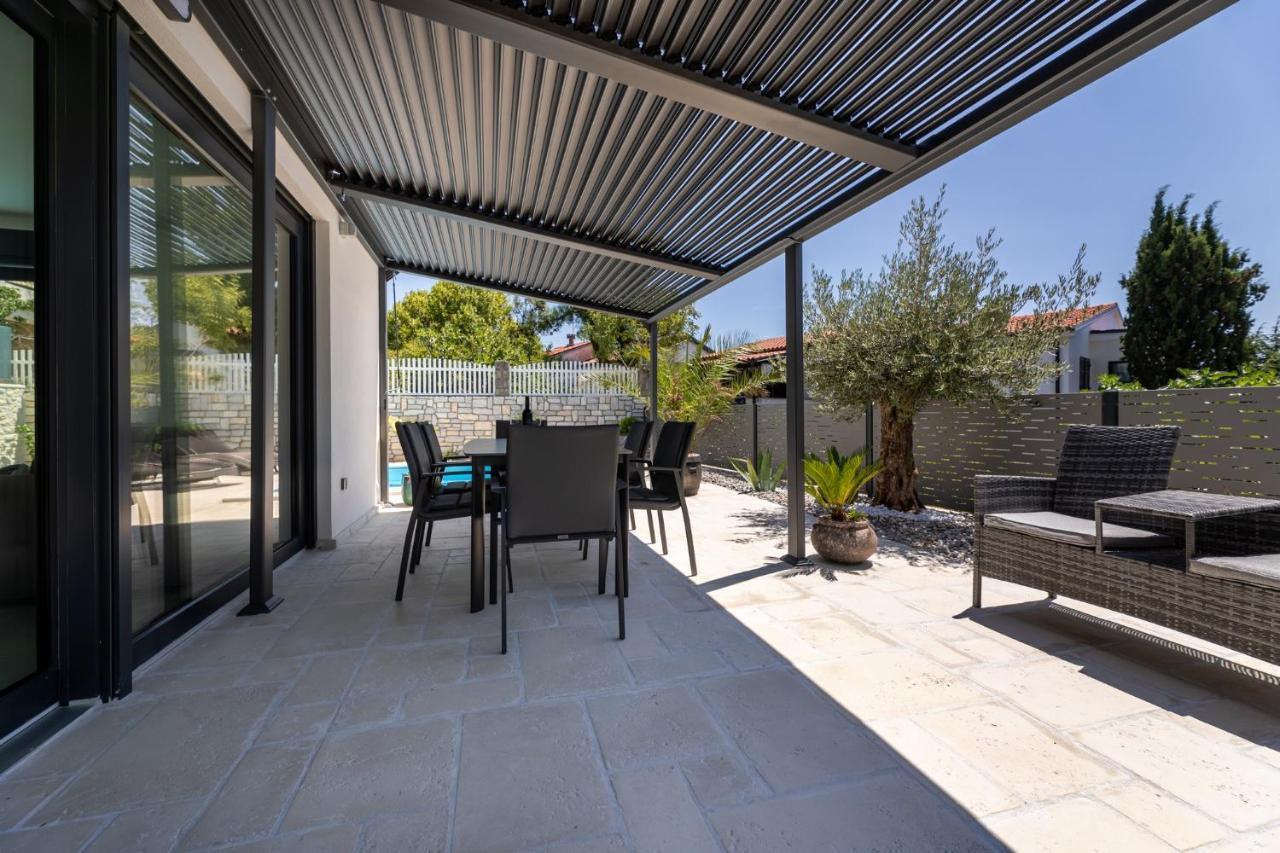 Luxury Villa Adria Apartments 克尔克 外观 照片