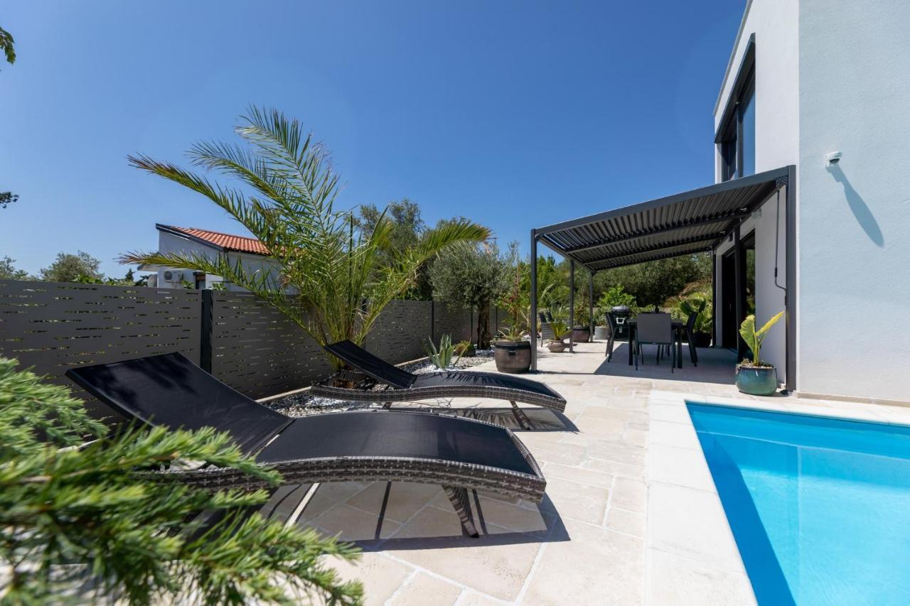 Luxury Villa Adria Apartments 克尔克 外观 照片