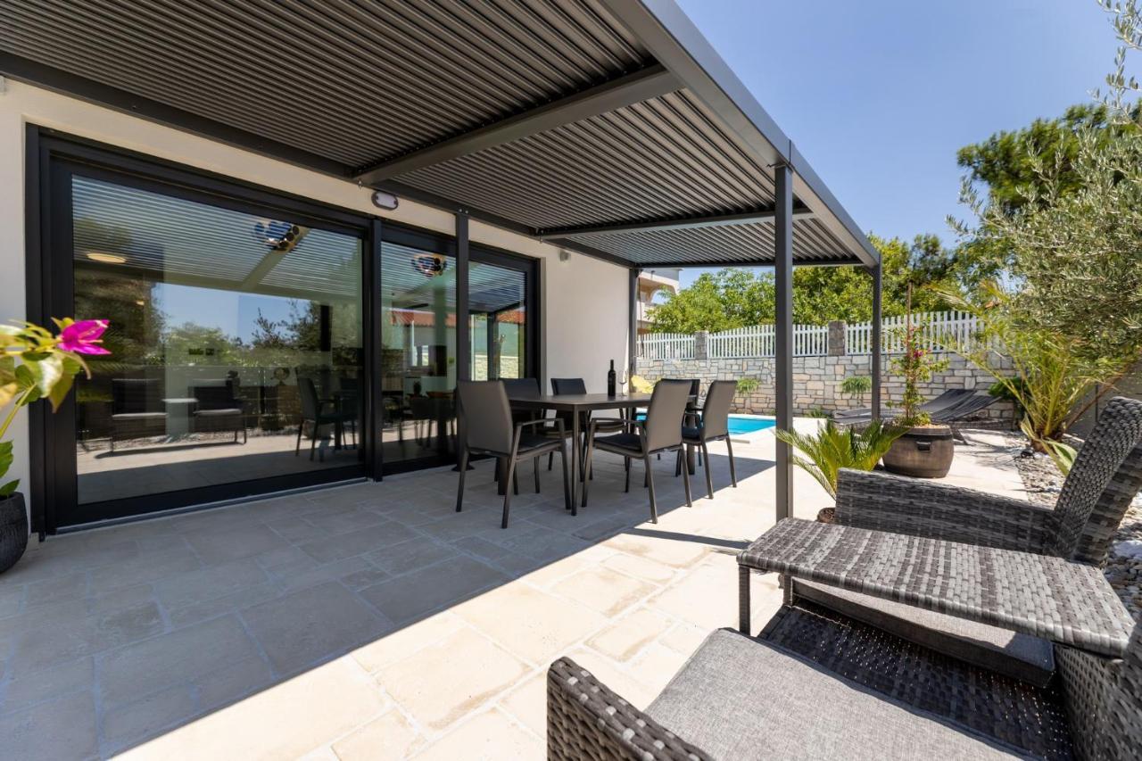 Luxury Villa Adria Apartments 克尔克 外观 照片