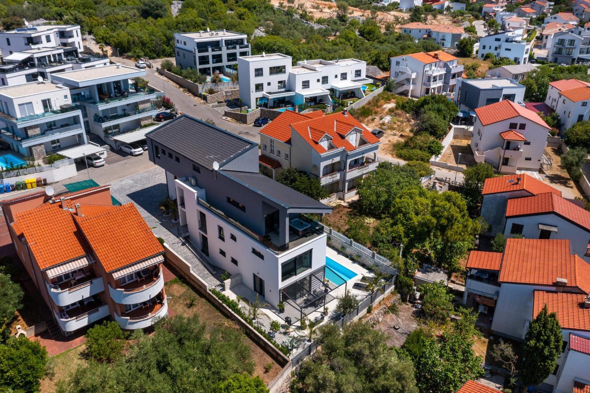 Luxury Villa Adria Apartments 克尔克 外观 照片